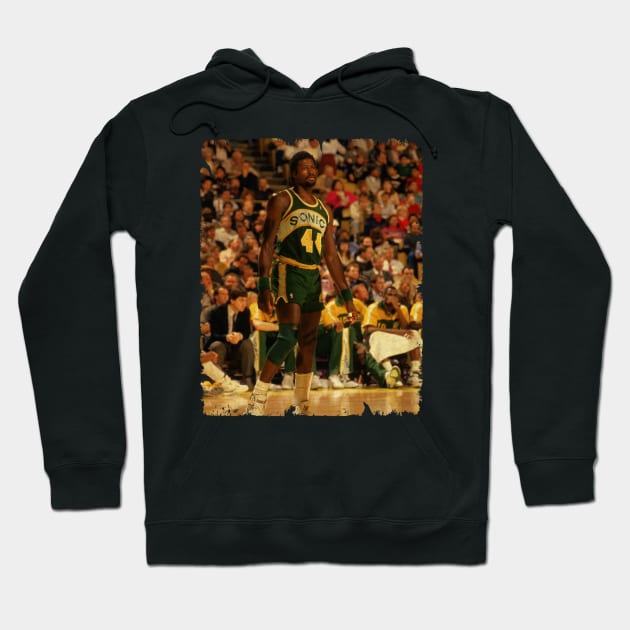 Michael Cage /// Michael Cage Vintage Design Of Basketball /// 70s Hoodie by Statman Sports